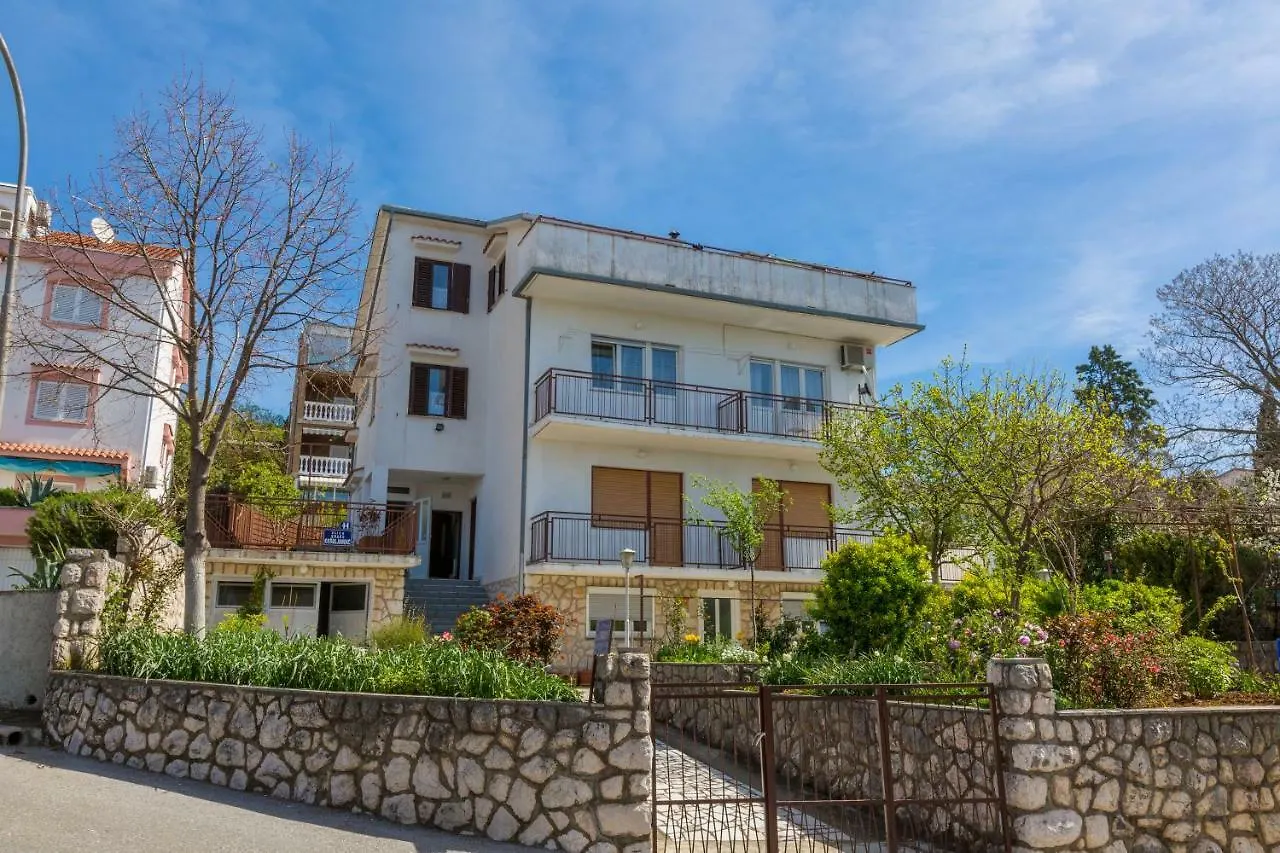Apartment Apartman Nada Dramalj